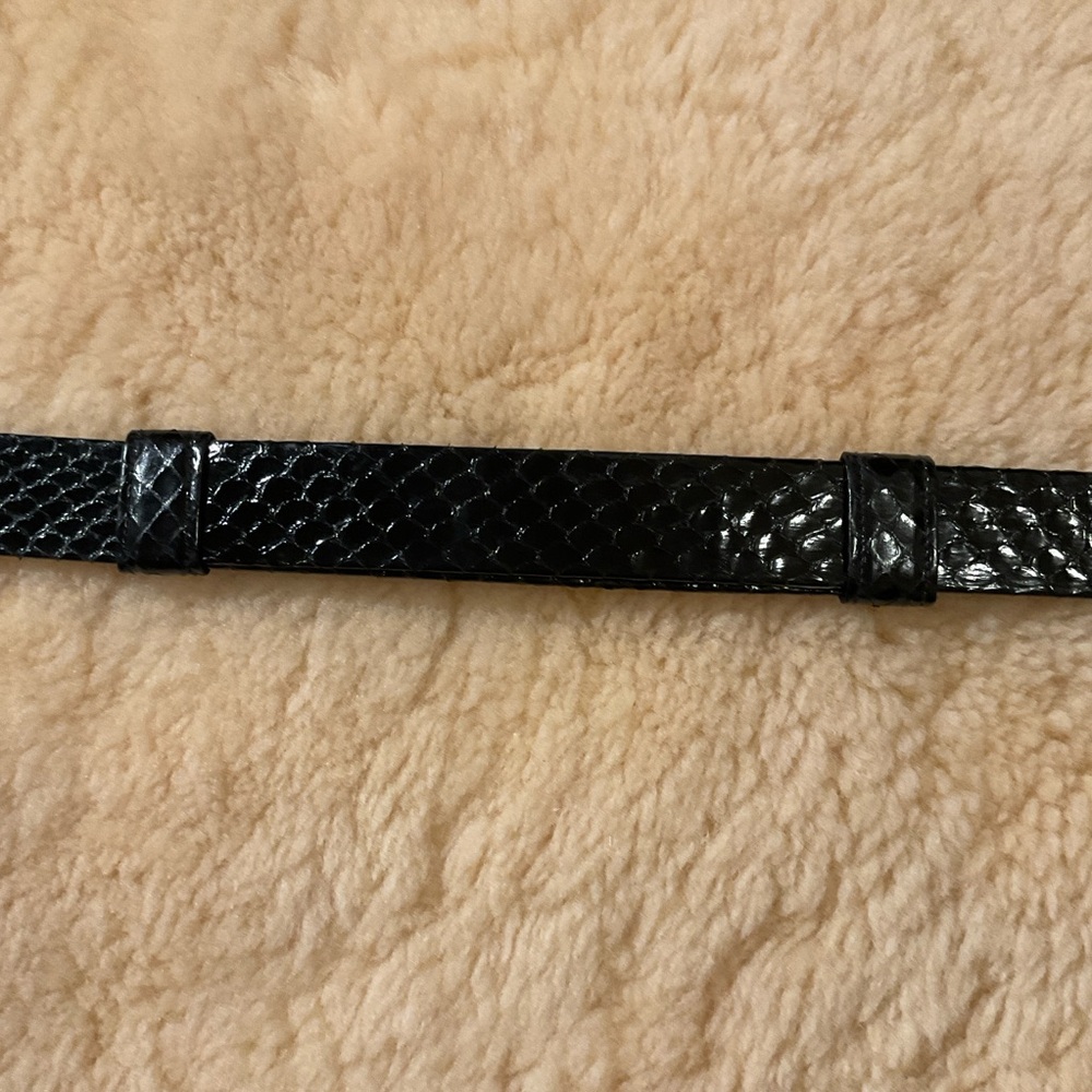 Vintage Alexis Kirk black leather and gold buckle belt - Picture 8 of 12